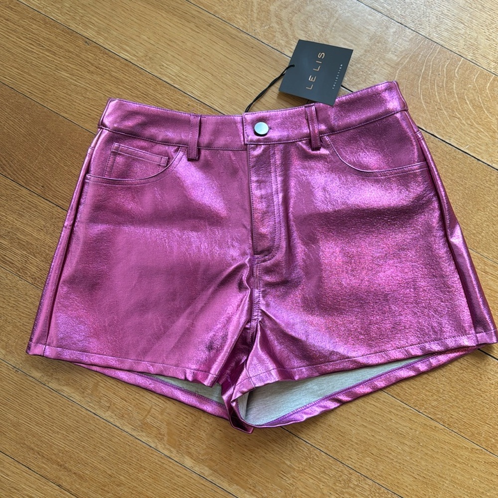 LE LIS pink metallic shorts Medium NWT